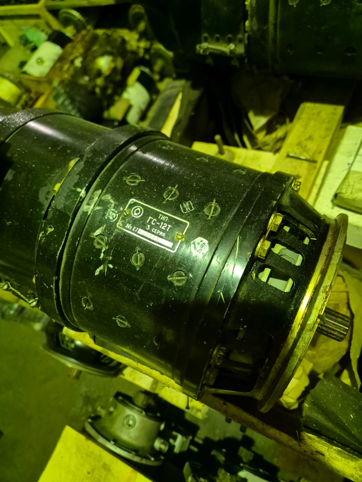Генератор постоянного тока ГС-12Т-3