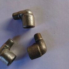 Штуцер угловой 40П-4228043
